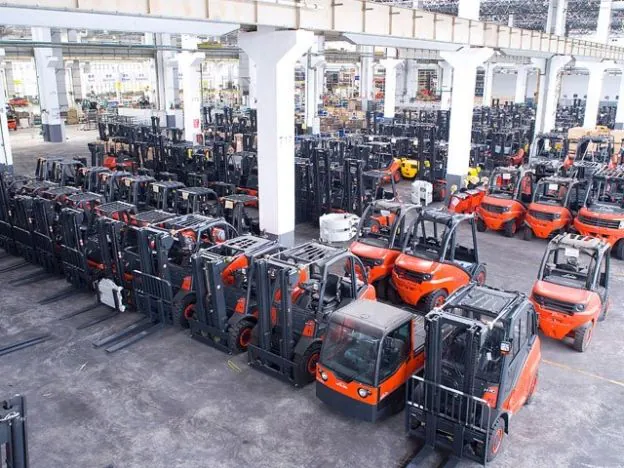 forklift price in pakistan